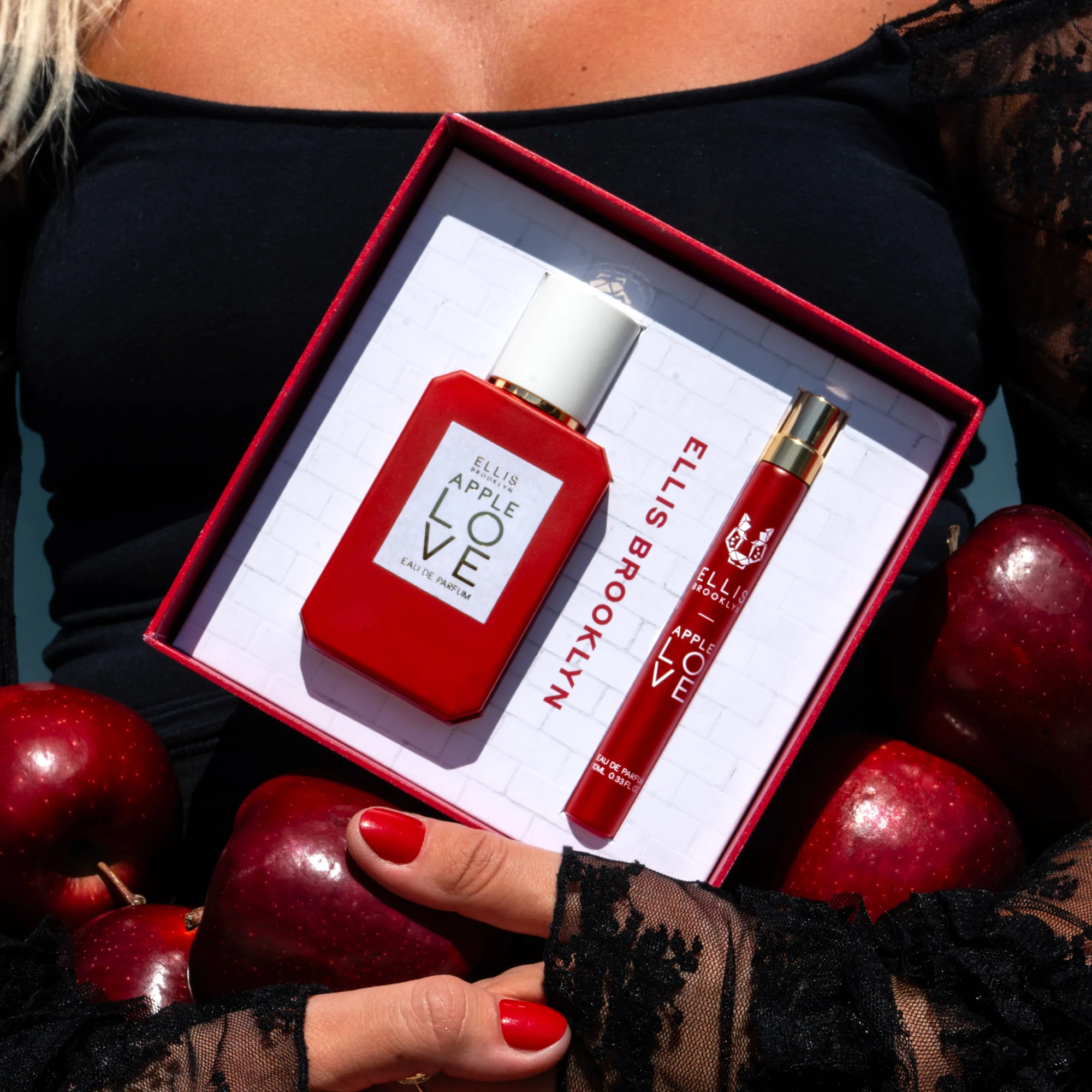 APPLE LOVE Eau de Parfum Gift Set - Image 5