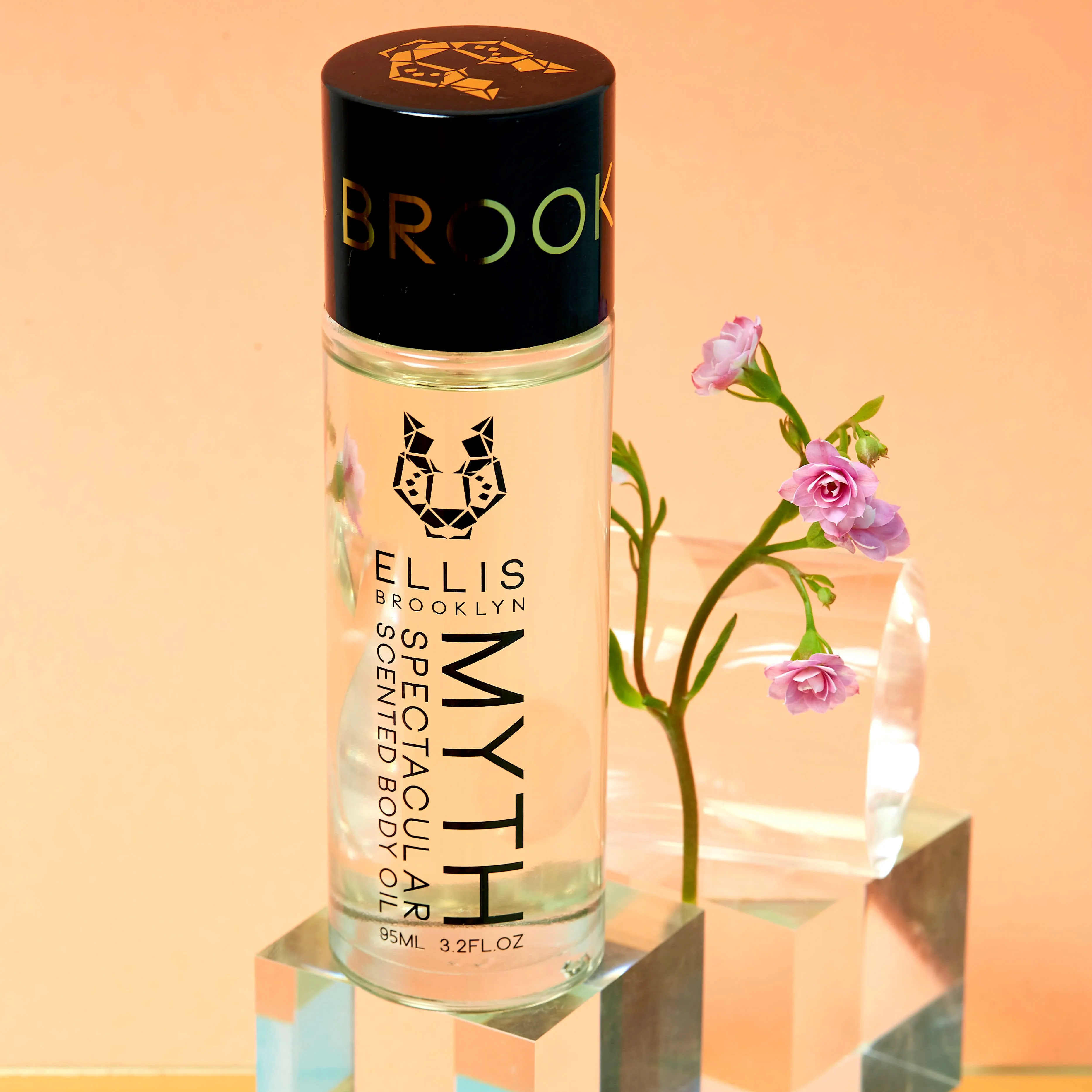 MYTH Spectacular Scented Body Oil - Image 5