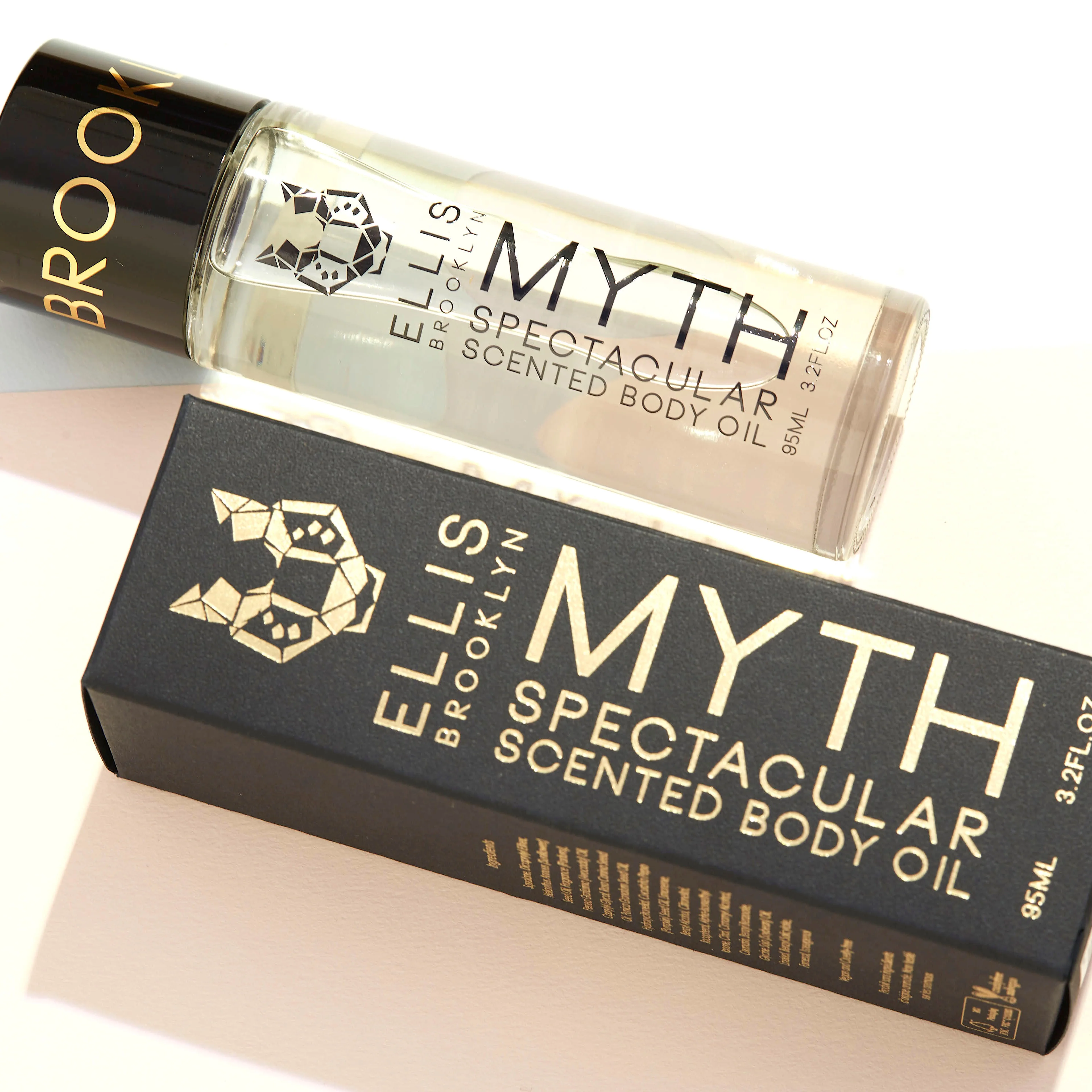 MYTH Spectacular Scented Body Oil - Image 6
