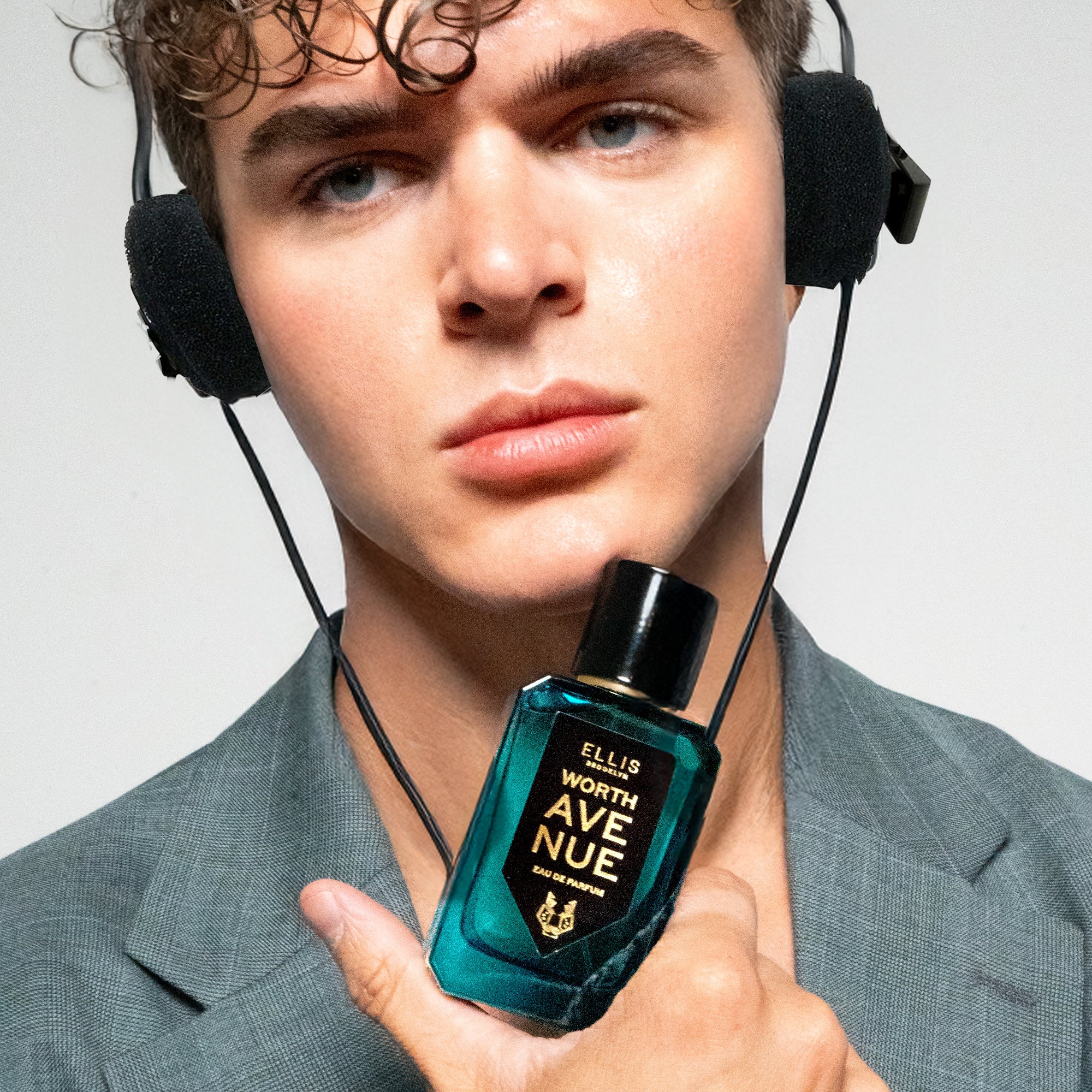 WORTH AVENUE Eau De Parfum - Image 4